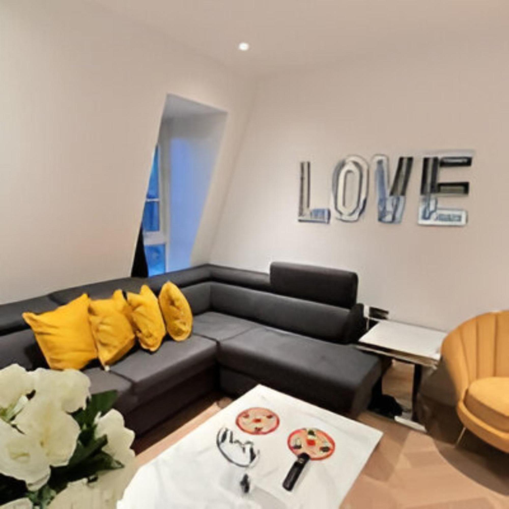 Reserve Amazing 2-Bedroom Penthouse In Marble Arch 74 Londyn Zewnętrze zdjęcie